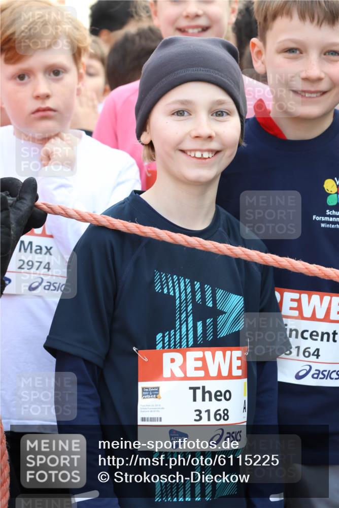 27.04.2024 - Das Zehntel Strokosch-Dieckow http://msf.ph/oto/6115225 27.04.2024 08:17:59 Allgemein zum Event 2974, 2013, 08, 30, 3168, 164, 222222 meine-sportfotos.de