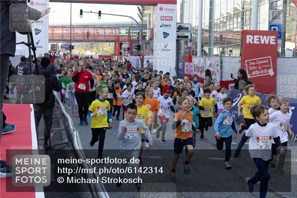 27.04.2024 - Das Zehntel Michael Strokosch http://msf.ph/oto/6142314 27.04.2024 08:31:20 Laufen 20, 2881, 600, 1702, 3550, 42, 145, 10, 4, 2145, 2, 3769, 1149 meine-sportfotos.de
