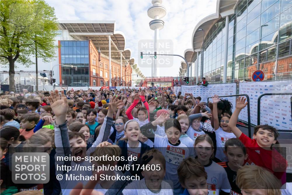 27.04.2024 - Das Zehntel Michael Strokosch http://msf.ph/oto/6174605 27.04.2024 08:16:30 Allgemein zum Event 123, 1218, 90, 2 meine-sportfotos.de
