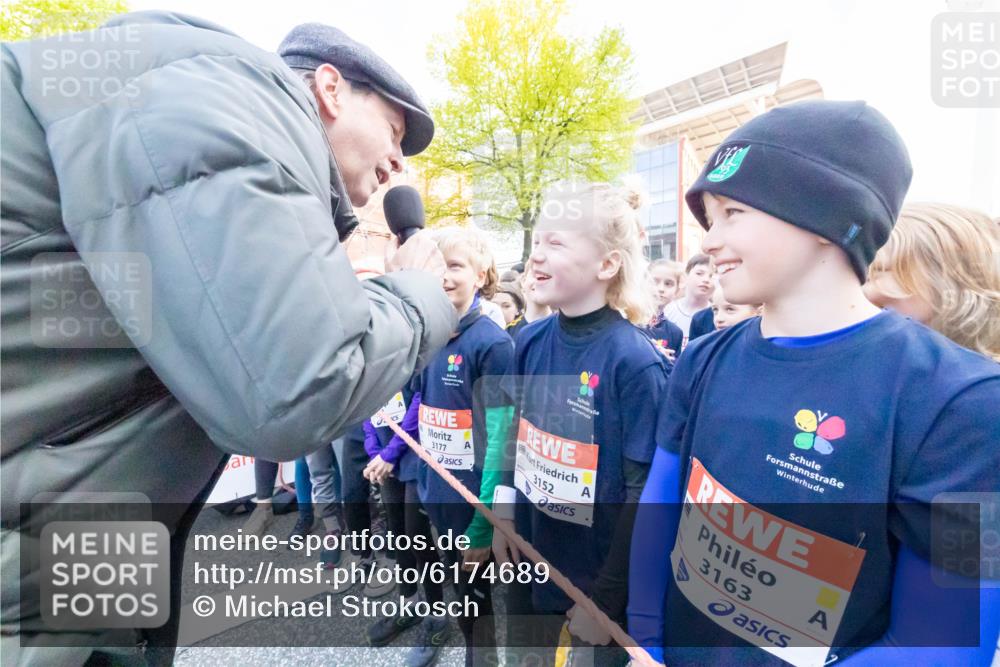 27.04.2024 - Das Zehntel Michael Strokosch http://msf.ph/oto/6174689 27.04.2024 08:16:41 Allgemein zum Event 3177, 3152, 3163 meine-sportfotos.de
