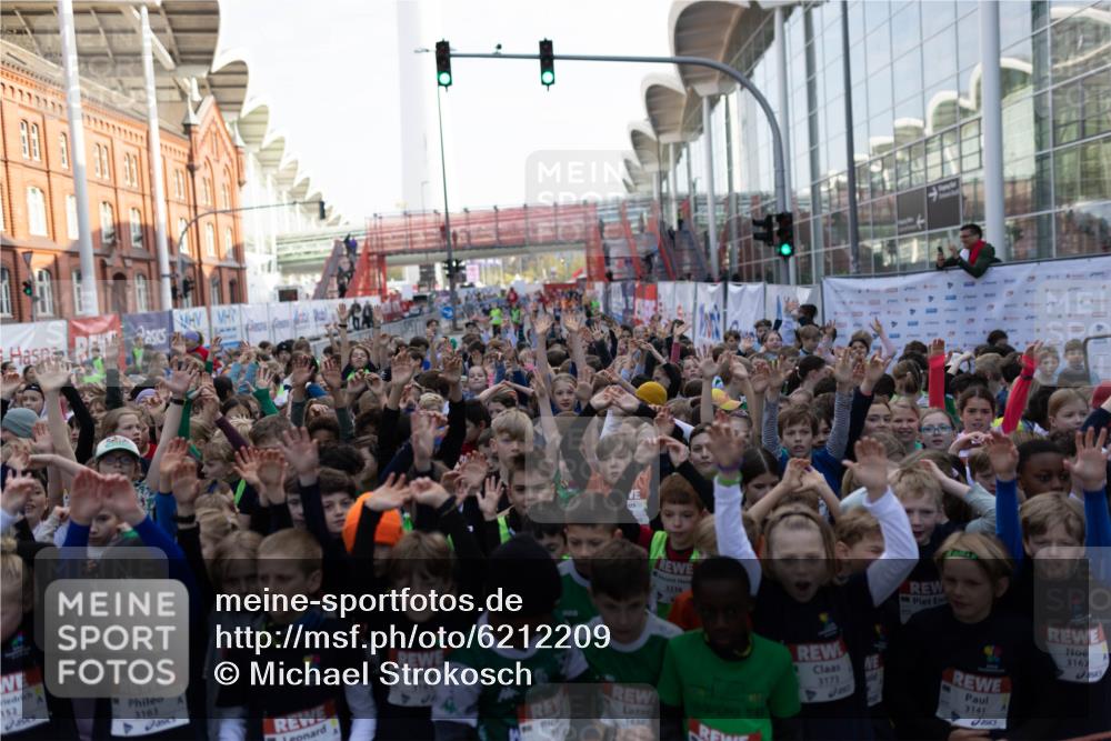 27.04.2024 - Das Zehntel Michael Strokosch http://msf.ph/oto/6212209 27.04.2024 07:16:18 Allgemein zum Event 152, 3163, 3161, 1650, 3238, 3173, 3162, 3141 meine-sportfotos.de