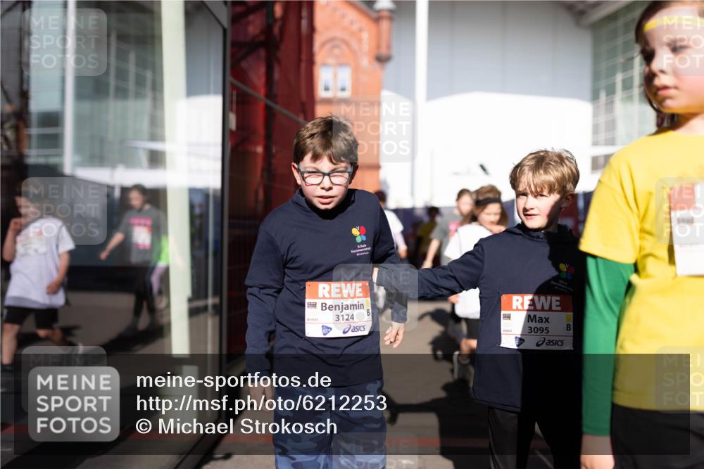 27.04.2024 - Das Zehntel Michael Strokosch http://msf.ph/oto/6212253 27.04.2024 08:00:43 Allgemein zum Event 3124, 3095 meine-sportfotos.de