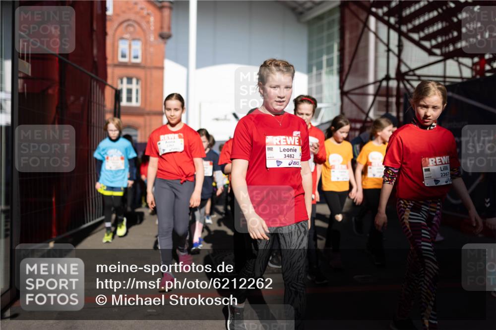27.04.2024 - Das Zehntel Michael Strokosch http://msf.ph/oto/6212262 27.04.2024 08:00:51 Allgemein zum Event 3482, 2267 meine-sportfotos.de