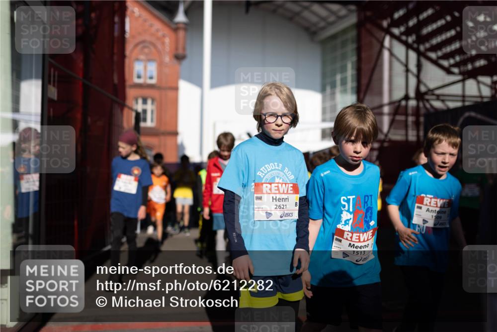 27.04.2024 - Das Zehntel Michael Strokosch http://msf.ph/oto/6212282 27.04.2024 08:00:54 Allgemein zum Event 2621, 1513, 1509, 8915 meine-sportfotos.de