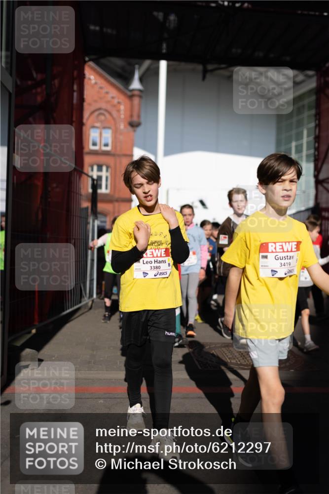 27.04.2024 - Das Zehntel Michael Strokosch http://msf.ph/oto/6212297 27.04.2024 08:01:00 Allgemein zum Event 3380, 3419 meine-sportfotos.de