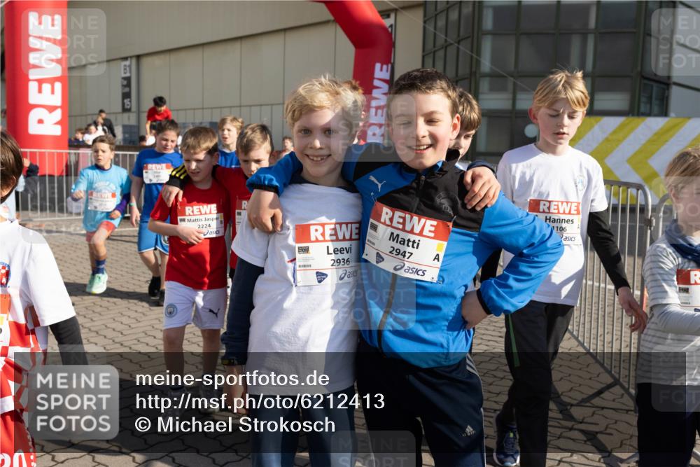 27.04.2024 - Das Zehntel Michael Strokosch http://msf.ph/oto/6212413 27.04.2024 08:02:16 Allgemein zum Event 2224, 2936, 2947, 106 meine-sportfotos.de