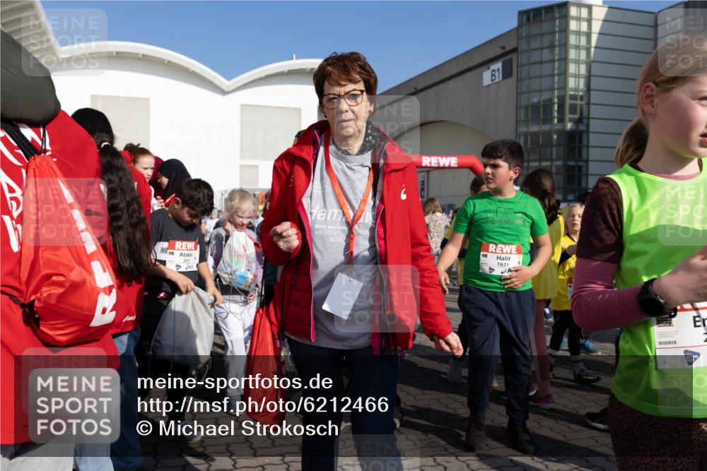 27.04.2024 - Das Zehntel Michael Strokosch http://msf.ph/oto/6212466 27.04.2024 08:03:41 Allgemein zum Event 2411, 28, 04, 202, 1, 1631, 4 meine-sportfotos.de