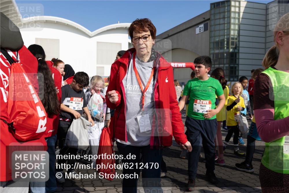 27.04.2024 - Das Zehntel Michael Strokosch http://msf.ph/oto/6212470 27.04.2024 08:03:41 Allgemein zum Event 2411, 28, 04, 202, 1, 1631 meine-sportfotos.de