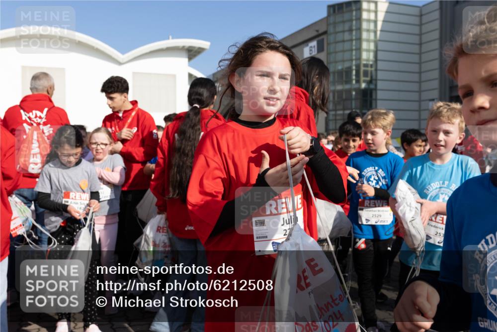27.04.2024 - Das Zehntel Michael Strokosch http://msf.ph/oto/6212508 27.04.2024 08:04:07 Allgemein zum Event 182, 20, 22, 2529, 253, 024 meine-sportfotos.de