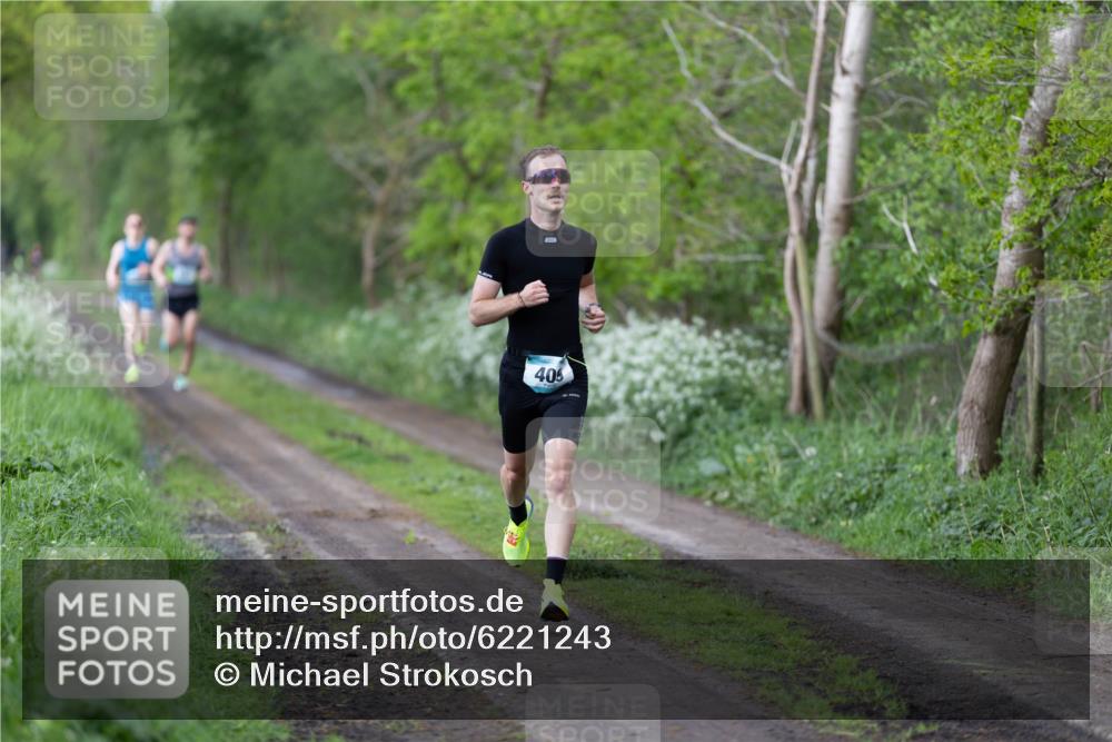 05.05.2024 - 7. Wedeler Halbmarathon Michael Strokosch http://msf.ph/oto/6221243 05.05.2024 10:23:52 Laufen 405 meine-sportfotos.de
