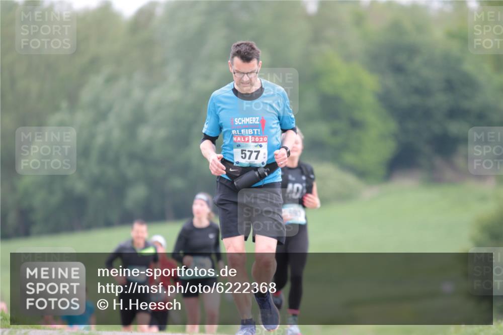 05.05.2024 - 7. Wedeler Halbmarathon H.Heesch http://msf.ph/oto/6222368 05.05.2024 11:17:30 Laufen 2020, 577 meine-sportfotos.de
