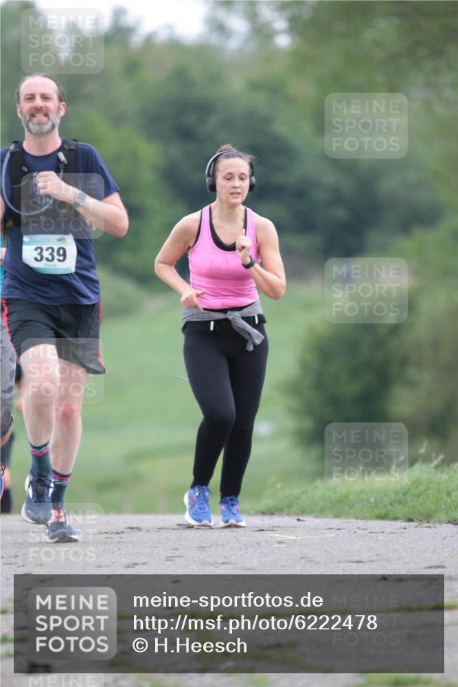 05.05.2024 - 7. Wedeler Halbmarathon H.Heesch http://msf.ph/oto/6222478 05.05.2024 11:17:48 Laufen 339 meine-sportfotos.de