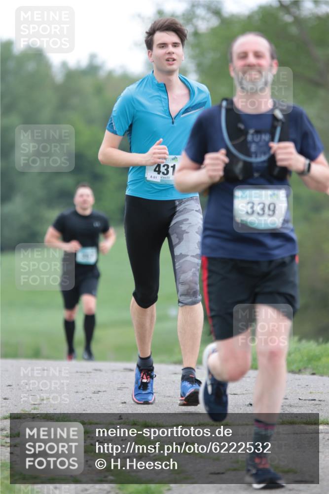 05.05.2024 - 7. Wedeler Halbmarathon H.Heesch http://msf.ph/oto/6222532 05.05.2024 11:17:51 Laufen 431, 61, 339 meine-sportfotos.de