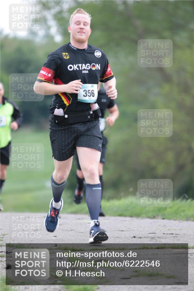 05.05.2024 - 7. Wedeler Halbmarathon H.Heesch http://msf.ph/oto/6222546 05.05.2024 11:17:54 Laufen 356 meine-sportfotos.de