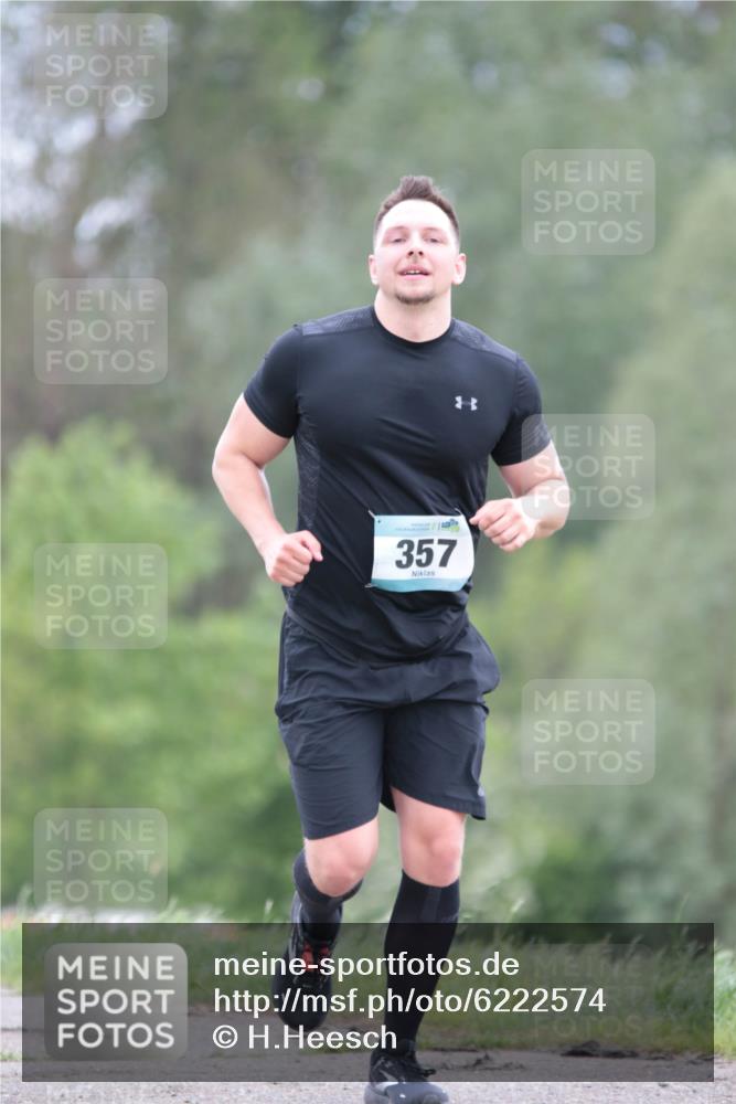 05.05.2024 - 7. Wedeler Halbmarathon H.Heesch http://msf.ph/oto/6222574 05.05.2024 11:17:57 Laufen 357 meine-sportfotos.de