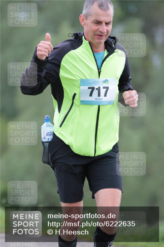 05.05.2024 - 7. Wedeler Halbmarathon H.Heesch http://msf.ph/oto/6222635 05.05.2024 11:18:00 Laufen 717 meine-sportfotos.de