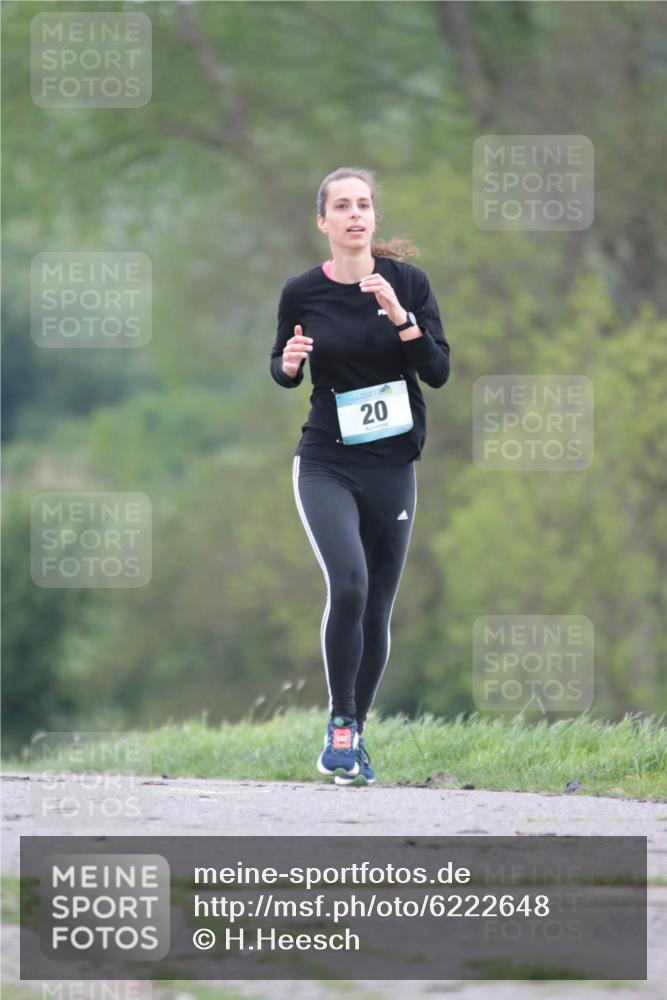 05.05.2024 - 7. Wedeler Halbmarathon H.Heesch http://msf.ph/oto/6222648 05.05.2024 11:18:03 Laufen 20 meine-sportfotos.de