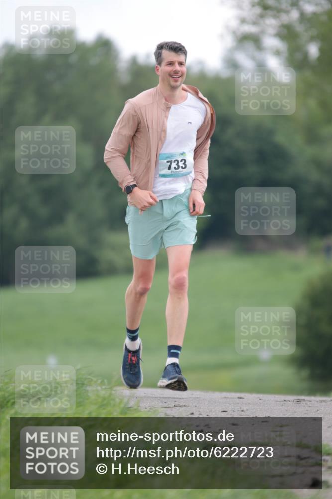 05.05.2024 - 7. Wedeler Halbmarathon H.Heesch http://msf.ph/oto/6222723 05.05.2024 11:18:09 Laufen 733 meine-sportfotos.de