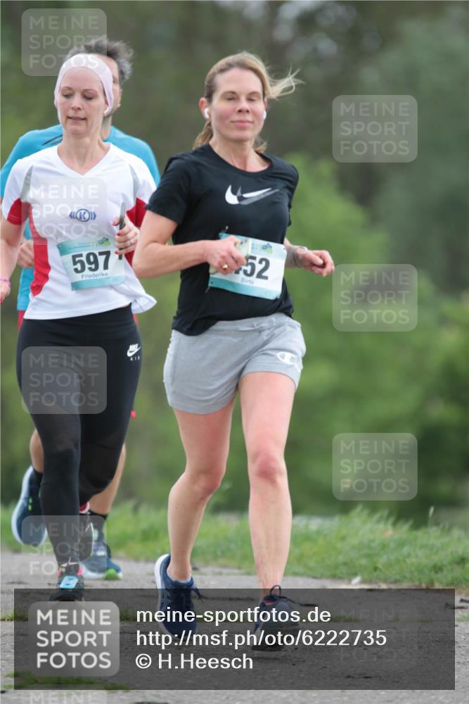 05.05.2024 - 7. Wedeler Halbmarathon H.Heesch http://msf.ph/oto/6222735 05.05.2024 11:18:11 Laufen 597, 52 meine-sportfotos.de