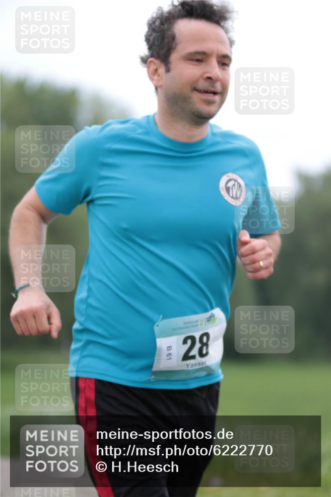 05.05.2024 - 7. Wedeler Halbmarathon H.Heesch http://msf.ph/oto/6222770 05.05.2024 11:18:16 Laufen 28, 28, 61 meine-sportfotos.de