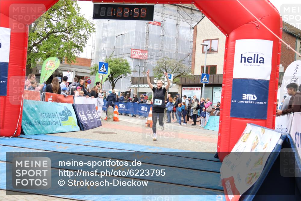 05.05.2024 - 7. Wedeler Halbmarathon Strokosch-Dieckow http://msf.ph/oto/6223795 05.05.2024 11:22:57 Ziel 199, 592, 714 meine-sportfotos.de