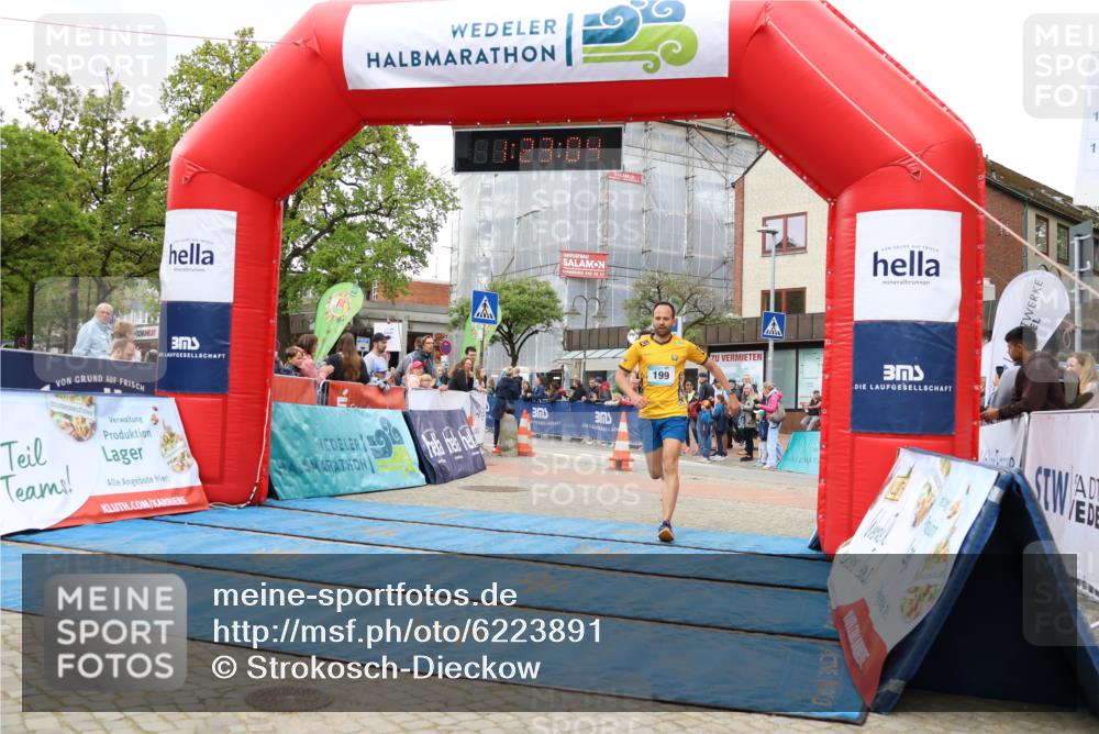 05.05.2024 - 7. Wedeler Halbmarathon Strokosch-Dieckow http://msf.ph/oto/6223891 05.05.2024 11:23:03 Ziel 199, 492, 592 meine-sportfotos.de