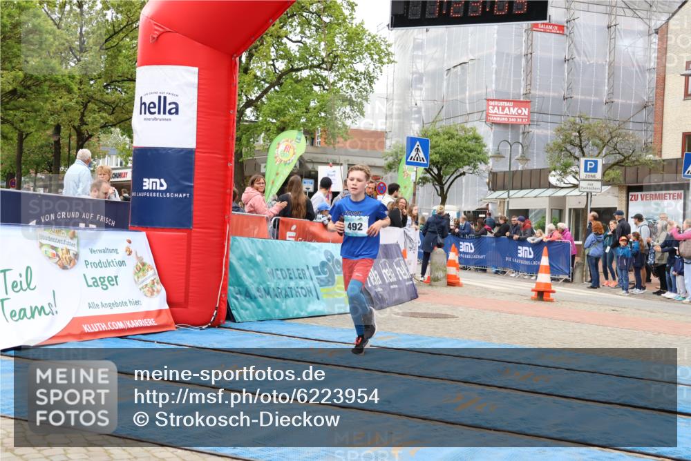 05.05.2024 - 7. Wedeler Halbmarathon Strokosch-Dieckow http://msf.ph/oto/6223954 05.05.2024 11:23:08 Ziel 492 meine-sportfotos.de