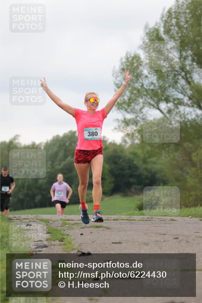 05.05.2024 - 7. Wedeler Halbmarathon H.Heesch http://msf.ph/oto/6224430 05.05.2024 11:22:30 Laufen 380 meine-sportfotos.de