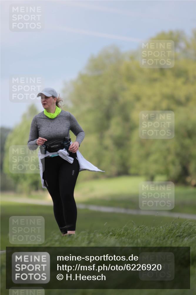 05.05.2024 - 7. Wedeler Halbmarathon H.Heesch http://msf.ph/oto/6226920 05.05.2024 12:07:38 Laufen  meine-sportfotos.de