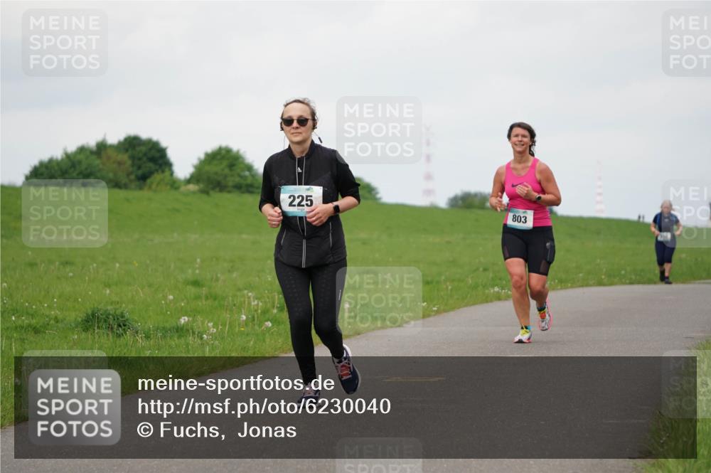 05.05.2024 - 7. Wedeler Halbmarathon Fuchs,  Jonas http://msf.ph/oto/6230040 05.05.2024 12:05:20 Laufen 225, 803 meine-sportfotos.de