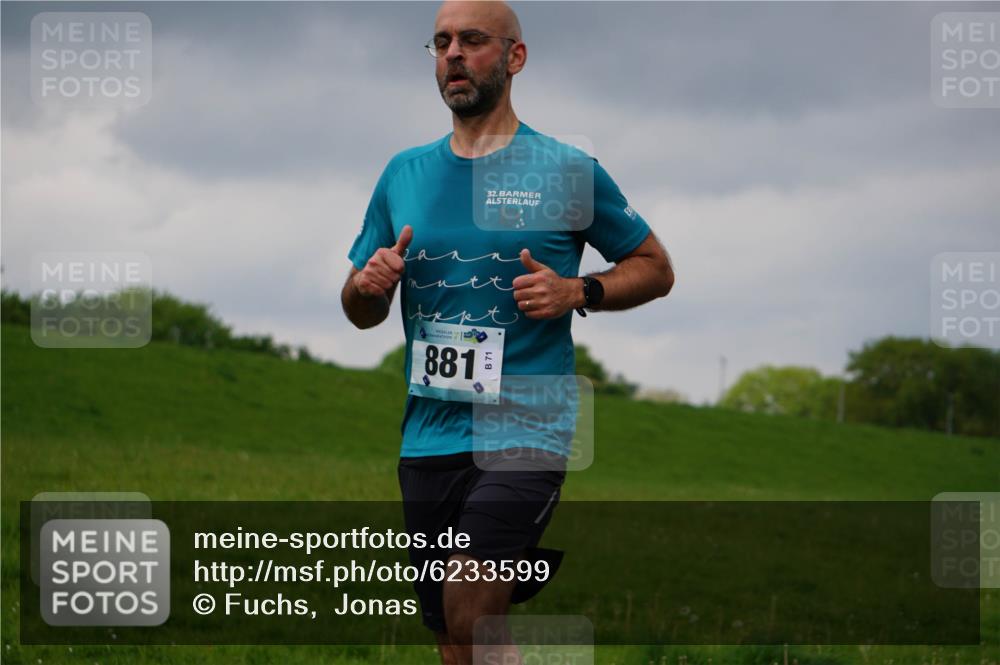 05.05.2024 - 7. Wedeler Halbmarathon Fuchs,  Jonas http://msf.ph/oto/6233599 05.05.2024 11:16:44 Laufen 32, 8815 meine-sportfotos.de