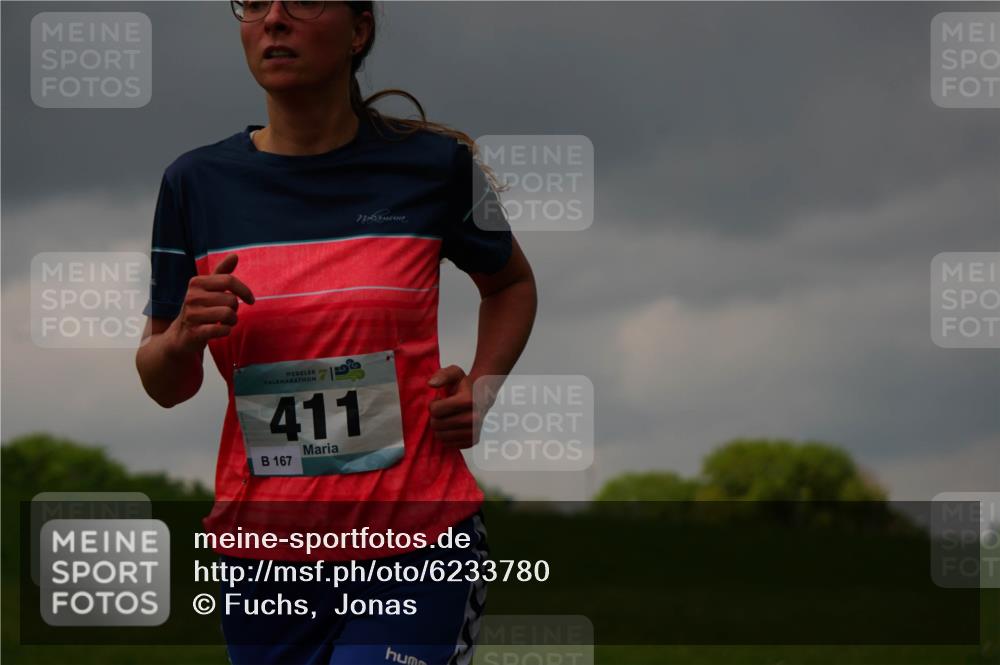 05.05.2024 - 7. Wedeler Halbmarathon Fuchs,  Jonas http://msf.ph/oto/6233780 05.05.2024 11:17:16 Laufen 411, 167 meine-sportfotos.de