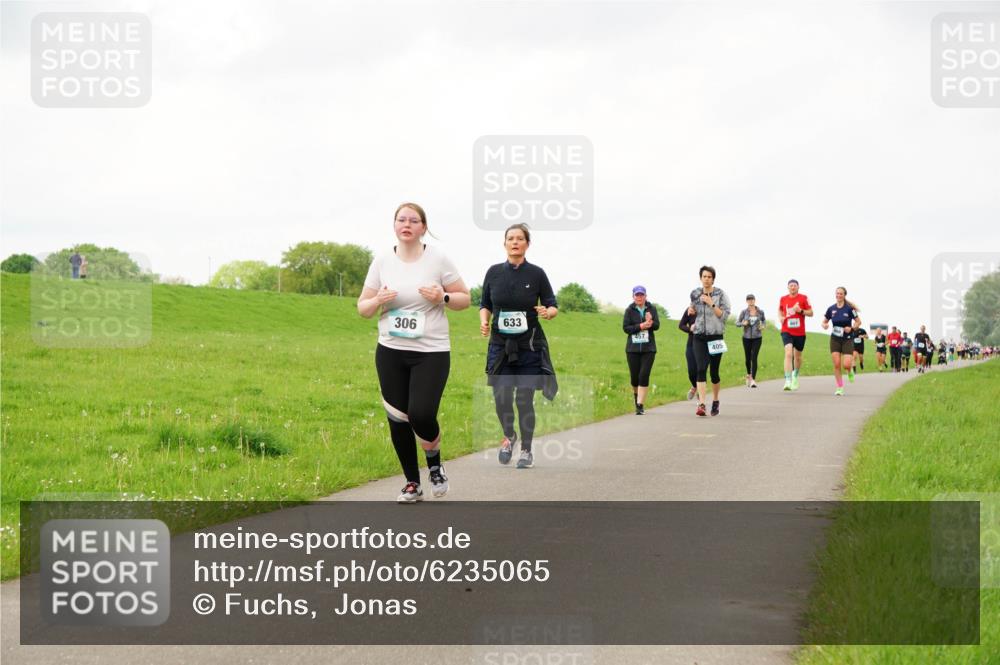 05.05.2024 - 7. Wedeler Halbmarathon Fuchs,  Jonas http://msf.ph/oto/6235065 05.05.2024 11:22:33 Laufen 306, 633, 405 meine-sportfotos.de