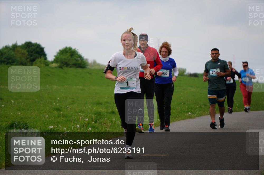 05.05.2024 - 7. Wedeler Halbmarathon Fuchs,  Jonas http://msf.ph/oto/6235191 05.05.2024 11:23:02 Laufen 500, 749 meine-sportfotos.de
