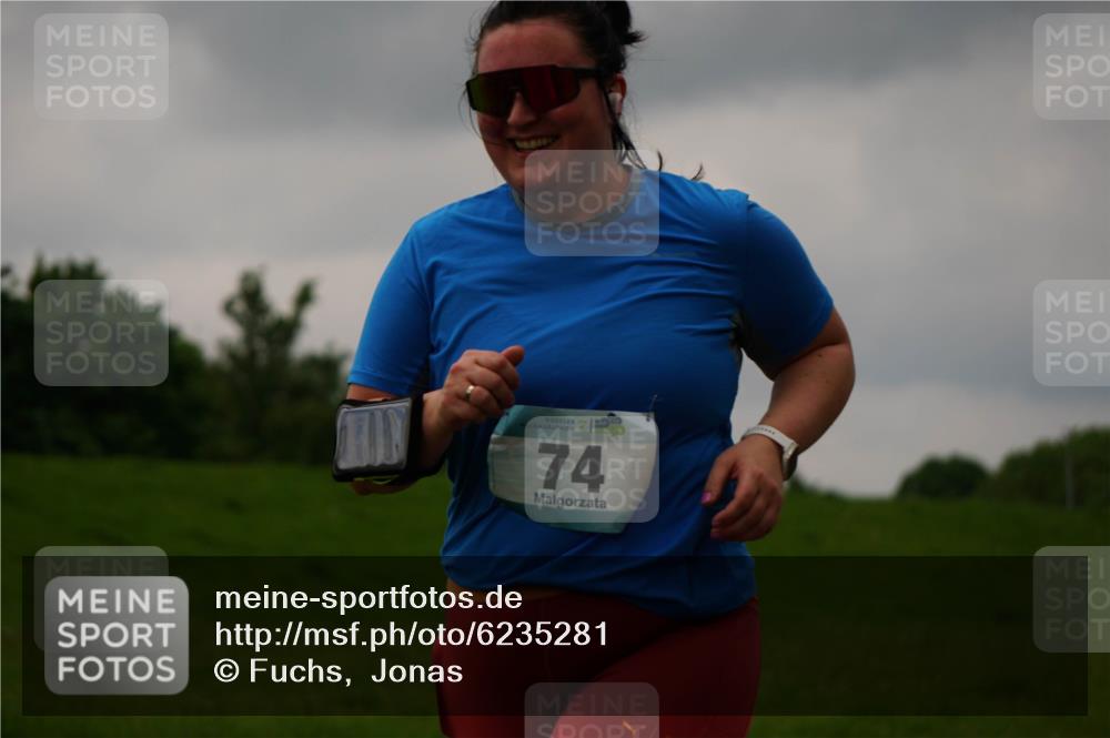 05.05.2024 - 7. Wedeler Halbmarathon Fuchs,  Jonas http://msf.ph/oto/6235281 05.05.2024 11:23:24 Laufen 74 meine-sportfotos.de