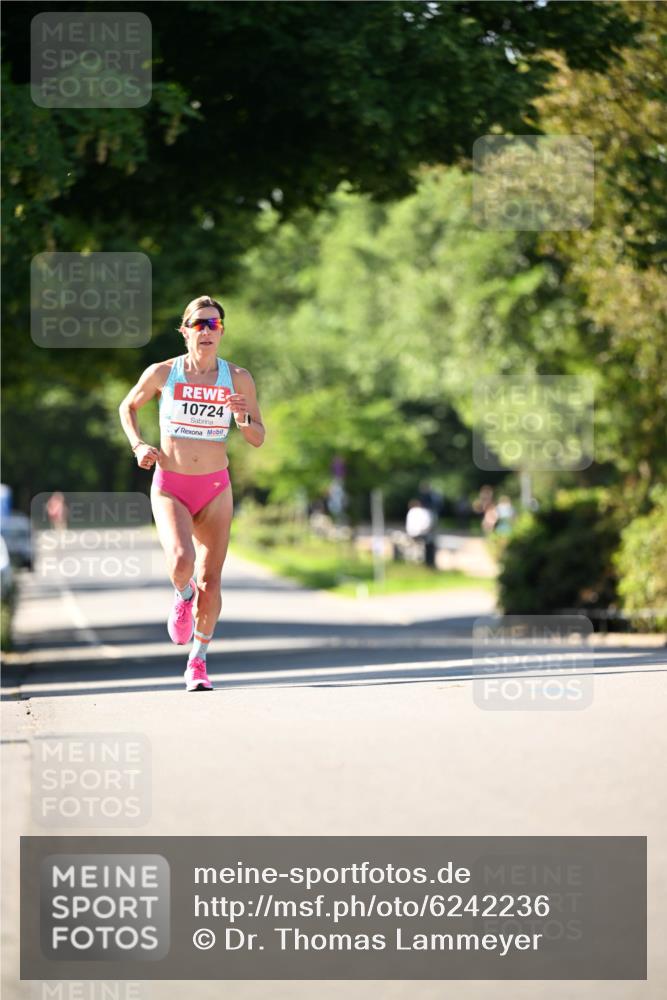 08.06.2024 - REWE Women's Run Dr. Thomas Lammeyer http://msf.ph/oto/6242236 09.06.2024 09:11:53 Laufen 10724 meine-sportfotos.de