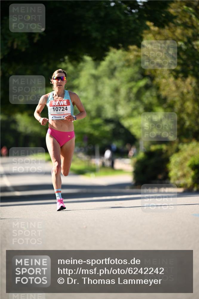 08.06.2024 - REWE Women's Run Dr. Thomas Lammeyer http://msf.ph/oto/6242242 09.06.2024 09:11:54 Laufen 10724 meine-sportfotos.de