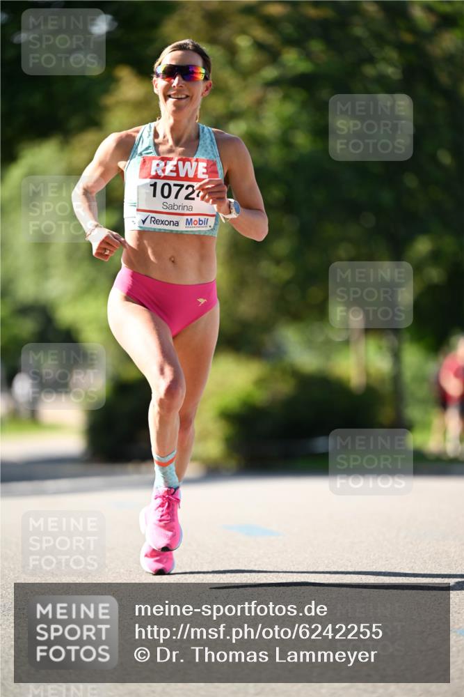 08.06.2024 - REWE Women's Run Dr. Thomas Lammeyer http://msf.ph/oto/6242255 09.06.2024 09:11:56 Laufen 1072 meine-sportfotos.de