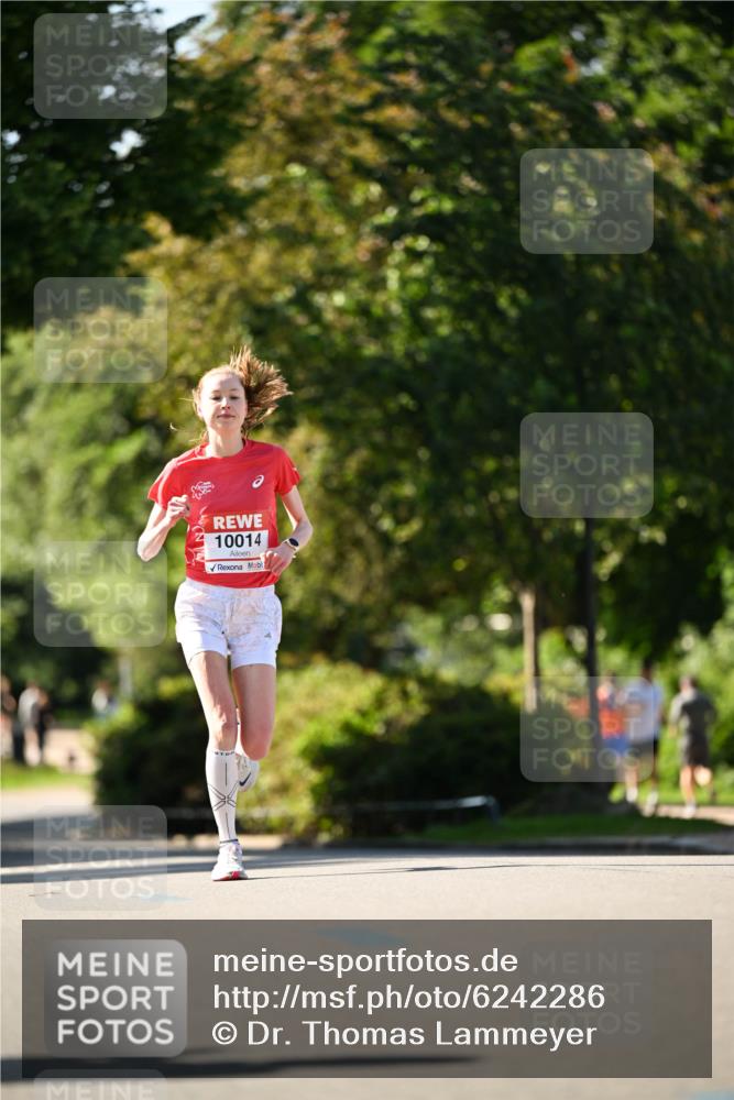 08.06.2024 - REWE Women's Run Dr. Thomas Lammeyer http://msf.ph/oto/6242286 09.06.2024 09:12:43 Laufen 10014 meine-sportfotos.de