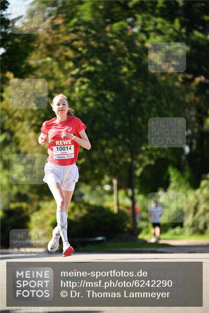 08.06.2024 - REWE Women's Run Dr. Thomas Lammeyer http://msf.ph/oto/6242290 09.06.2024 09:12:43 Laufen 10014 meine-sportfotos.de