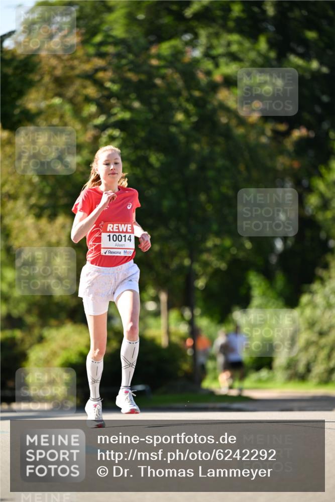 08.06.2024 - REWE Women's Run Dr. Thomas Lammeyer http://msf.ph/oto/6242292 09.06.2024 09:12:44 Laufen 10014 meine-sportfotos.de