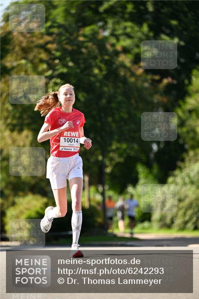 08.06.2024 - REWE Women's Run Dr. Thomas Lammeyer http://msf.ph/oto/6242293 09.06.2024 09:12:44 Laufen 10014 meine-sportfotos.de