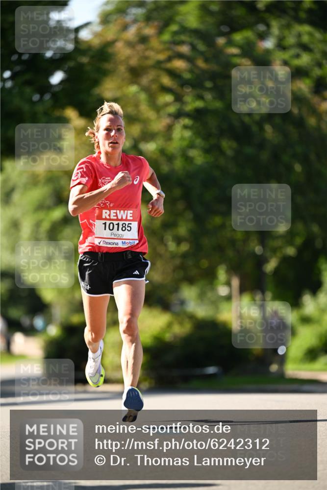 08.06.2024 - REWE Women's Run Dr. Thomas Lammeyer http://msf.ph/oto/6242312 09.06.2024 09:12:51 Laufen 10185 meine-sportfotos.de