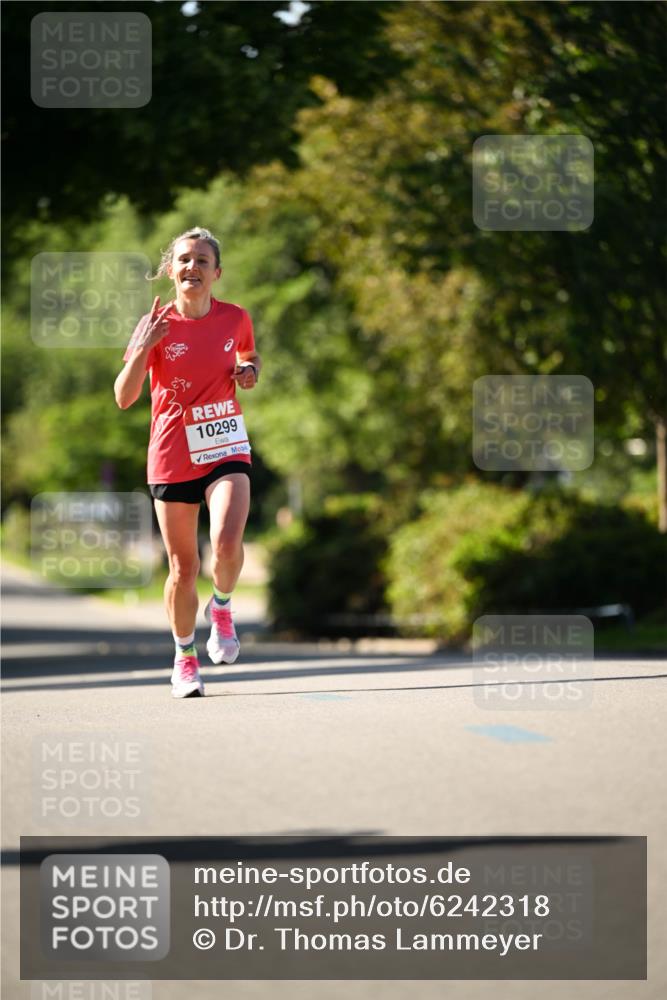 08.06.2024 - REWE Women's Run Dr. Thomas Lammeyer http://msf.ph/oto/6242318 09.06.2024 09:13:02 Laufen 10299 meine-sportfotos.de