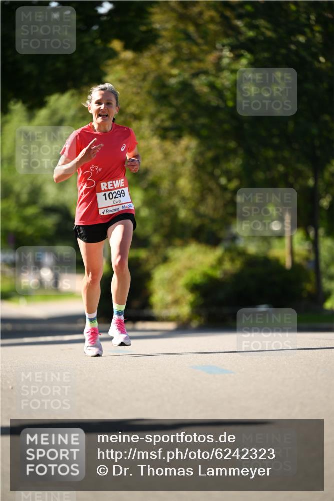 08.06.2024 - REWE Women's Run Dr. Thomas Lammeyer http://msf.ph/oto/6242323 09.06.2024 09:13:02 Laufen 10299 meine-sportfotos.de