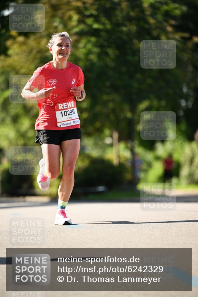 08.06.2024 - REWE Women's Run Dr. Thomas Lammeyer http://msf.ph/oto/6242329 09.06.2024 09:13:03 Laufen 10299 meine-sportfotos.de