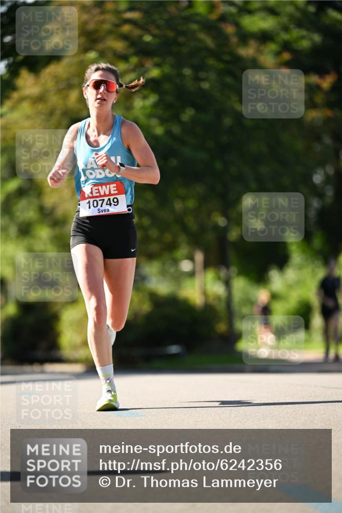 08.06.2024 - REWE Women's Run Dr. Thomas Lammeyer http://msf.ph/oto/6242356 09.06.2024 09:13:27 Laufen 10749 meine-sportfotos.de
