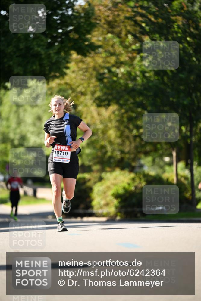 08.06.2024 - REWE Women's Run Dr. Thomas Lammeyer http://msf.ph/oto/6242364 09.06.2024 09:13:53 Laufen 10719 meine-sportfotos.de