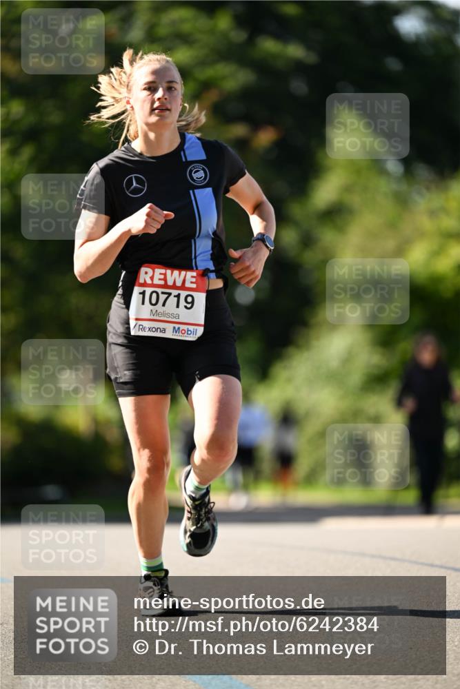 08.06.2024 - REWE Women's Run Dr. Thomas Lammeyer http://msf.ph/oto/6242384 09.06.2024 09:13:55 Laufen 10719 meine-sportfotos.de