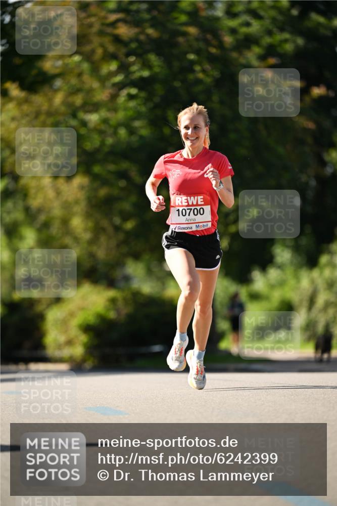 08.06.2024 - REWE Women's Run Dr. Thomas Lammeyer http://msf.ph/oto/6242399 09.06.2024 09:14:06 Laufen 10700 meine-sportfotos.de